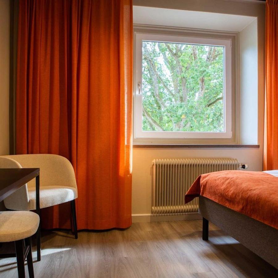 Hotel Hehrne Koek & Konferens Vänersborg Exterior foto